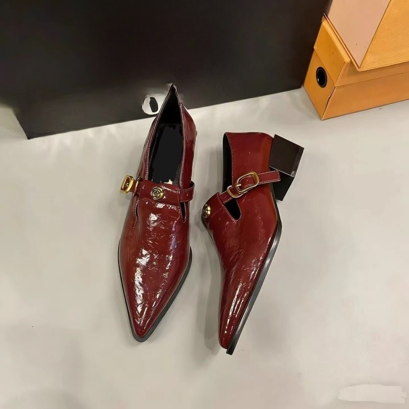 Женские туфли с плоской подошв – обзор и цена Mary Jane Shoes